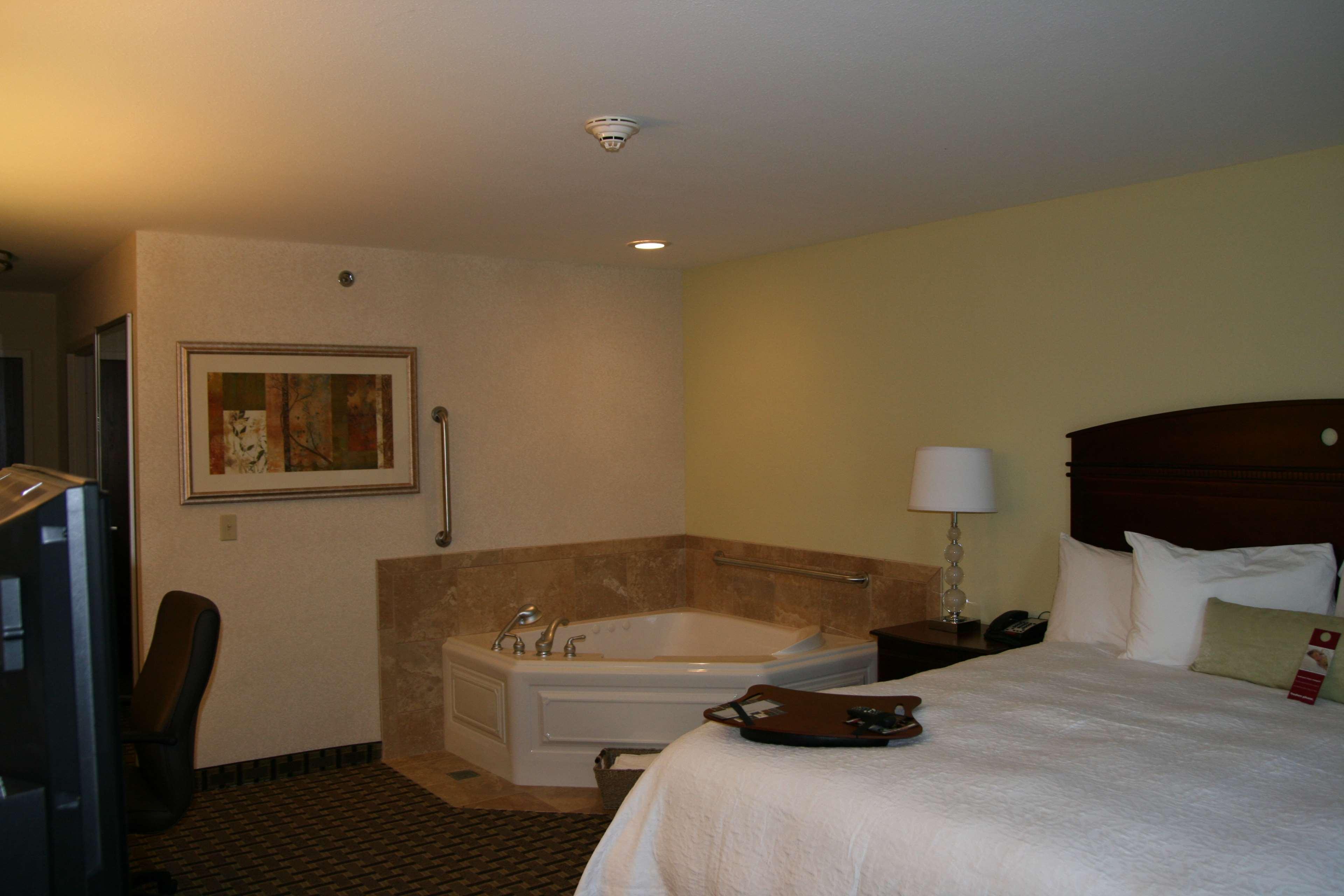 Hampton Inn & Suites Cleveland-Mentor Δωμάτιο φωτογραφία
