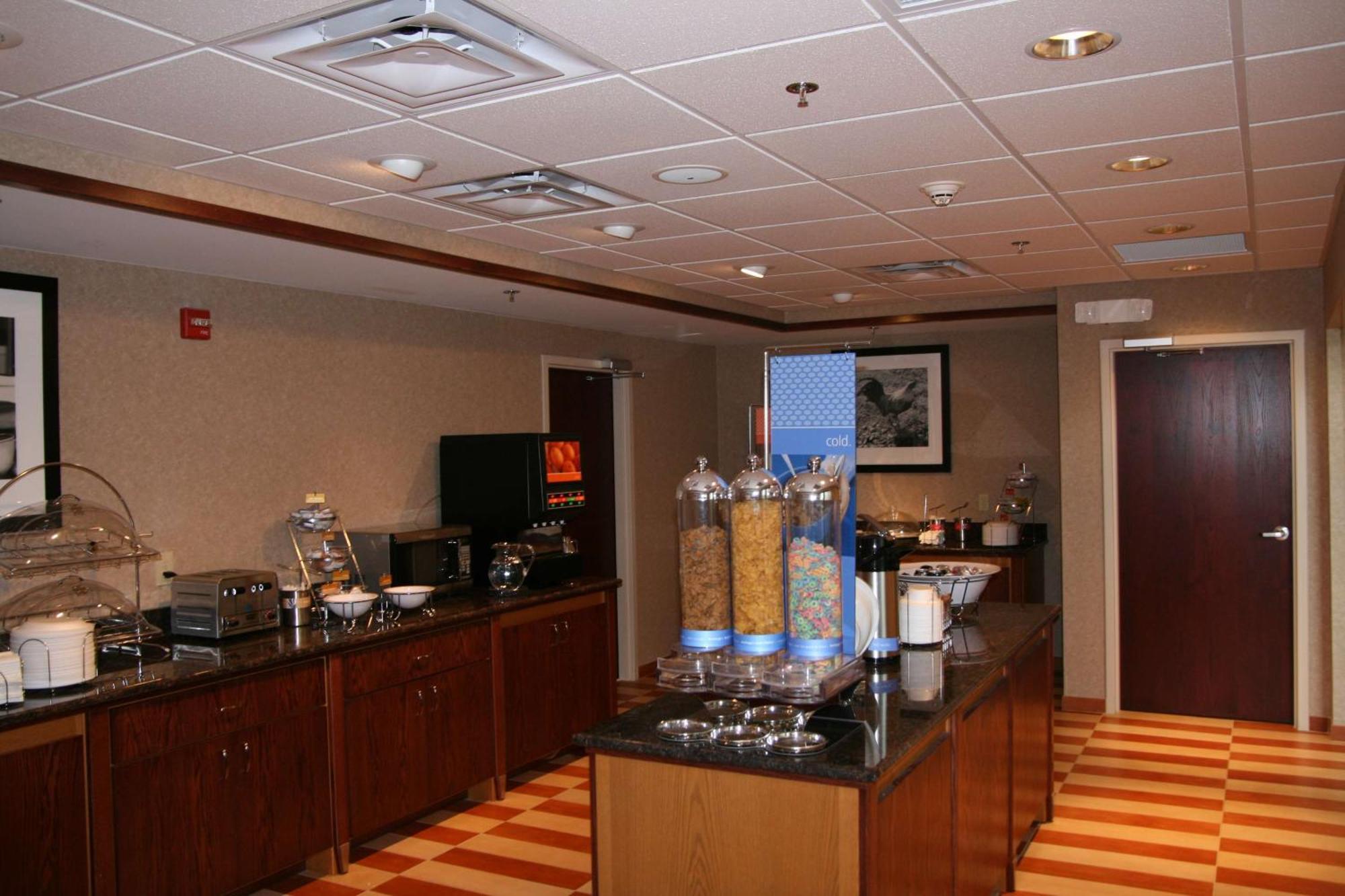 Hampton Inn & Suites Cleveland-Mentor Εξωτερικό φωτογραφία