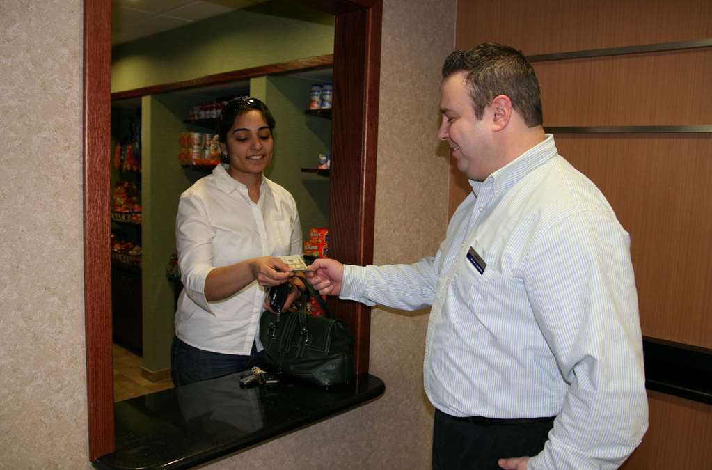 Hampton Inn & Suites Cleveland-Mentor Εστιατόριο φωτογραφία